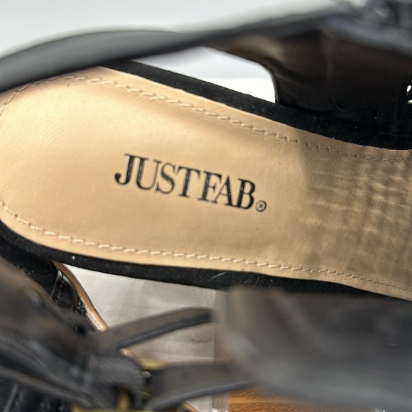 JustFab Black Peek Toe High Heel Ankle boot - Picture 6 of 6